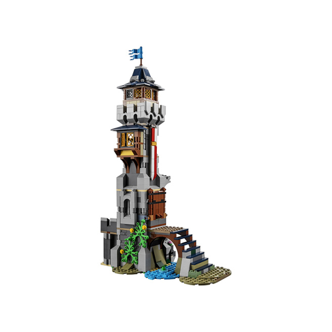 Конструктор LEGO Creator 3в1 Средневековый замок