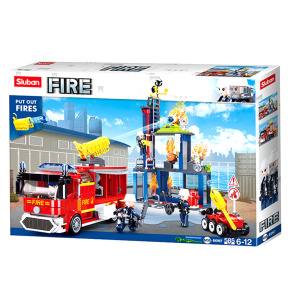 Set de construcție Sluban Centrul de antrenament de luptă