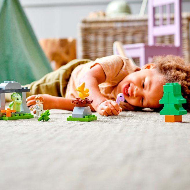 Constructor LEGO DUPLO Dinosaur Nursery