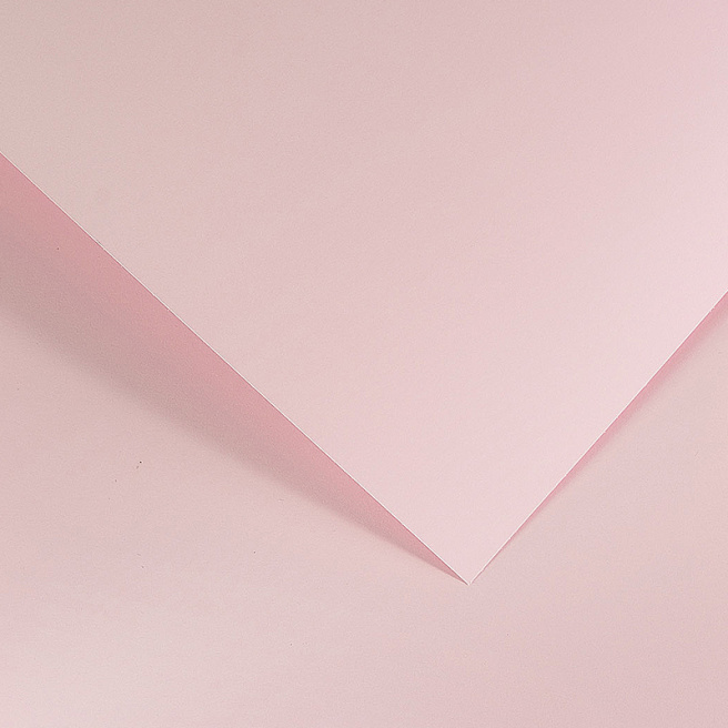 Дизайнерский картон GPapieru A4 SMOOTH сатиновый розовый, 1 лист, 210гр