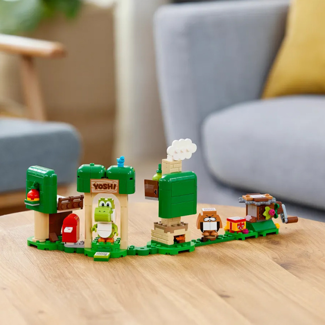 Constructor LEGO Super Mario Yoshi’s Gift House Expansion Set