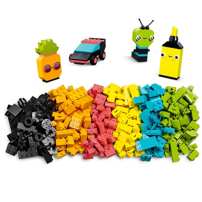 Конструктор  LEGO Classic Креативное неоновое веселье