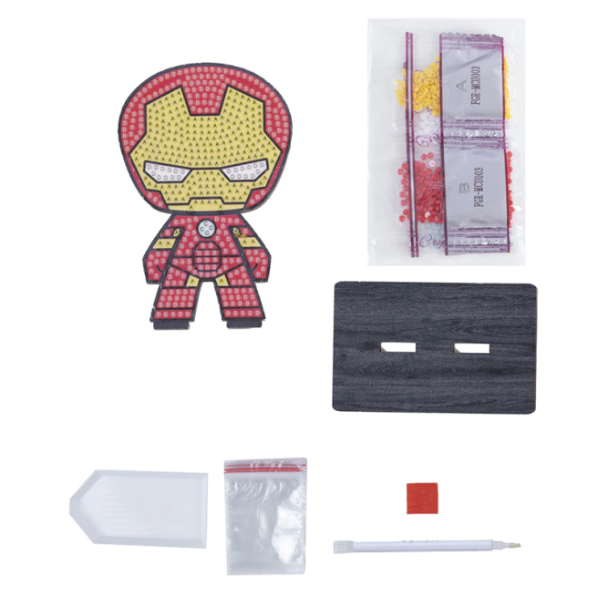 Figurină cu mozaic cu diamante. Iron Man