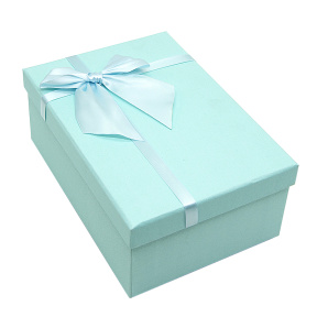 Коробка подарочная голубая с лентой, 23x16x9.5 cм