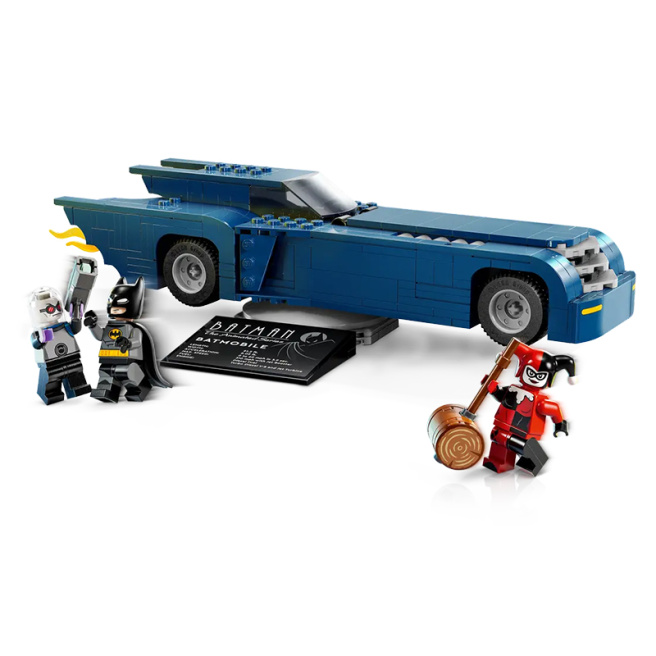 Constructor LEGO Batman Movie Batman în Batmobile versus Harley Quinn și Mr Freeze
