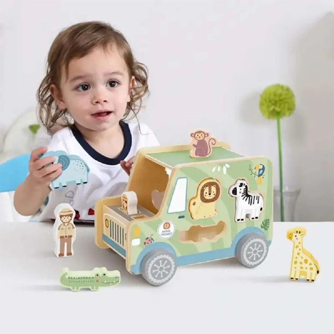 Sorter Jeep cu animale