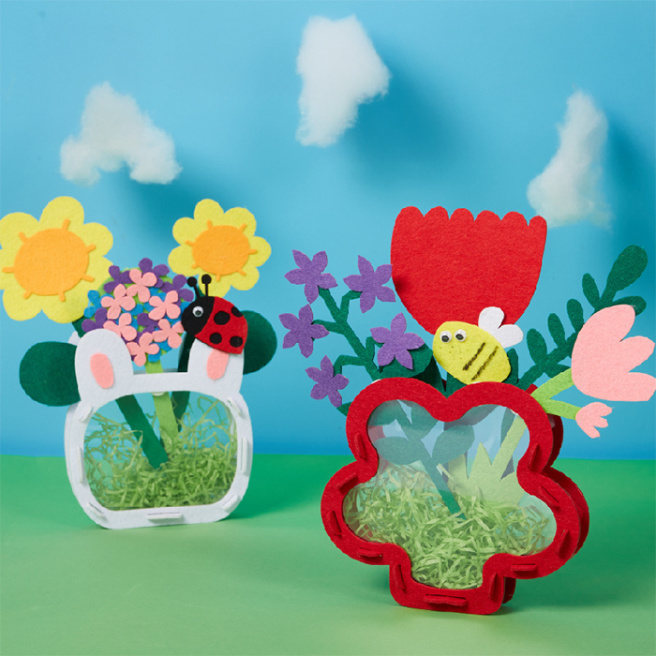 Set de creație, Creați o vază din pâslă în formă de floare, 25x26x3 cm, roșu