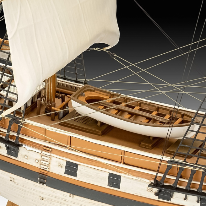 Machetă de asamblat HMS Beagle