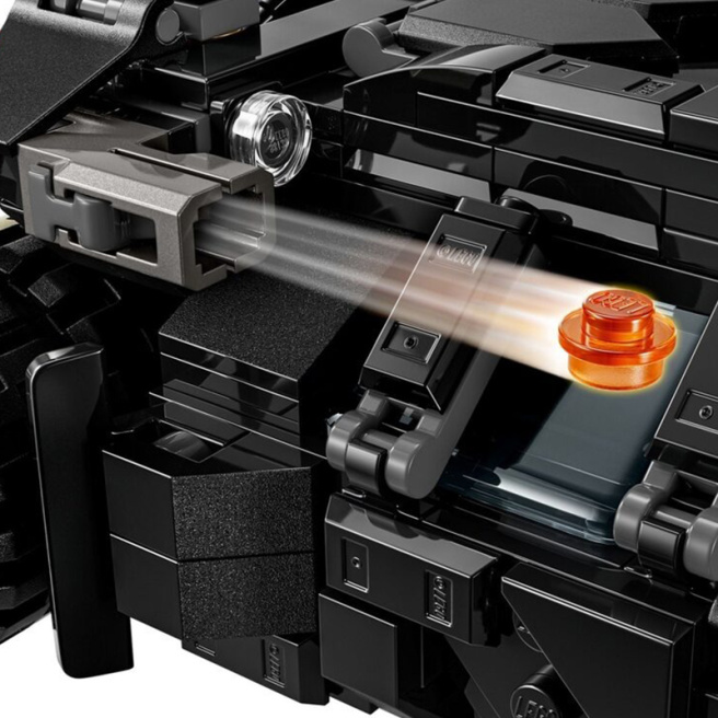 Constructor LEGO Batman Movie Batman Tumbler vs Two-Face și Joker