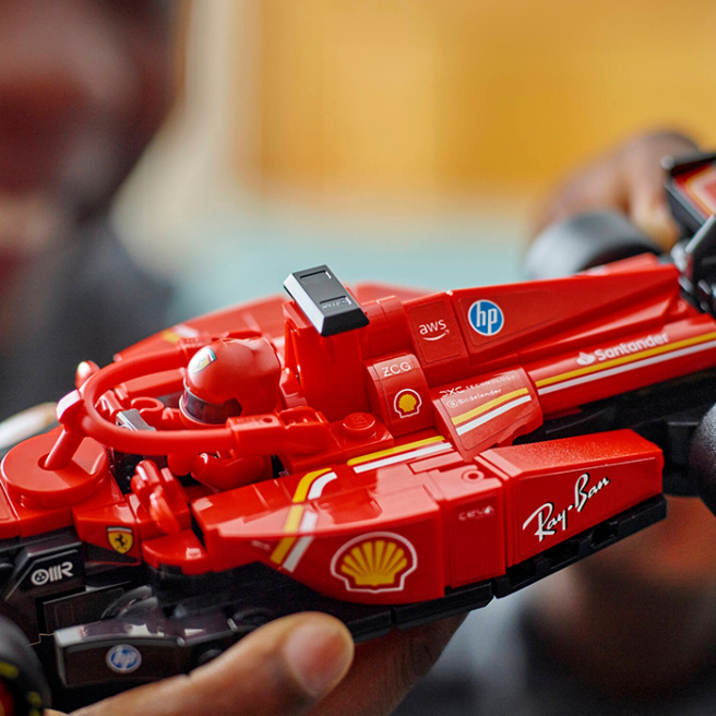 Конструктор LEGO Speed Champions Гоночный автомобиль Ferrari SF-24 F1