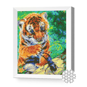 Тигренок и жук, 20x30 см, алмазная мозаика