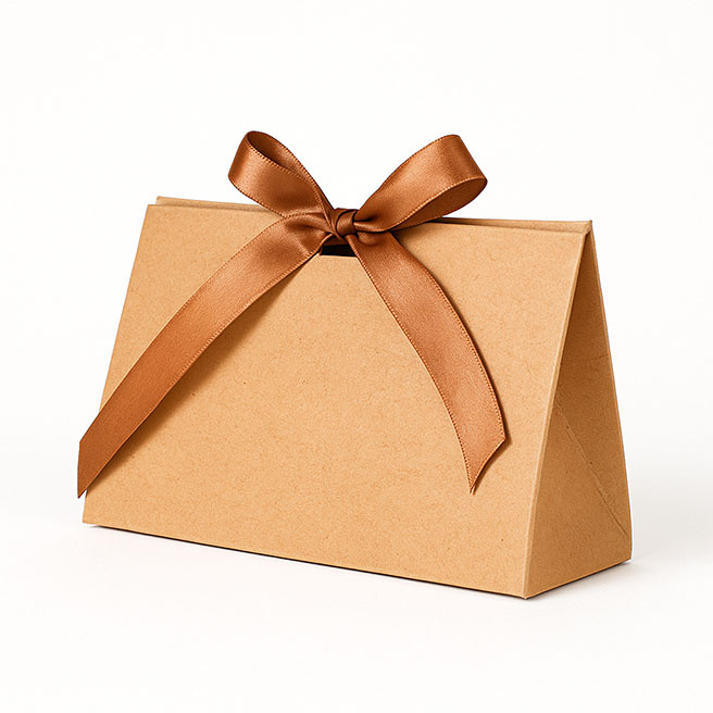 Cutie cadou tip clutch cu fundă, 16 * 10 * 6.5 cm, kraft