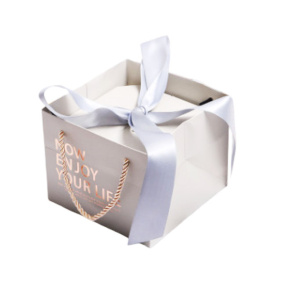 Подарочная коробка восьмиугольная с лентой, 15 * 15 * 10 см серая