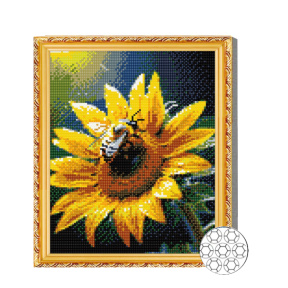 Пчелка на подсолнухе 30x40 см Алмазная мозаика
