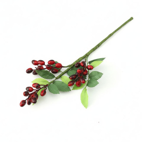 Decor, creangă cu fructe de pădure roșii și frunze, 35 cm