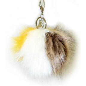 Breloc YES Sweet cu puf