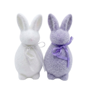 Set de iepurași de Paște din pluș, albi și violet